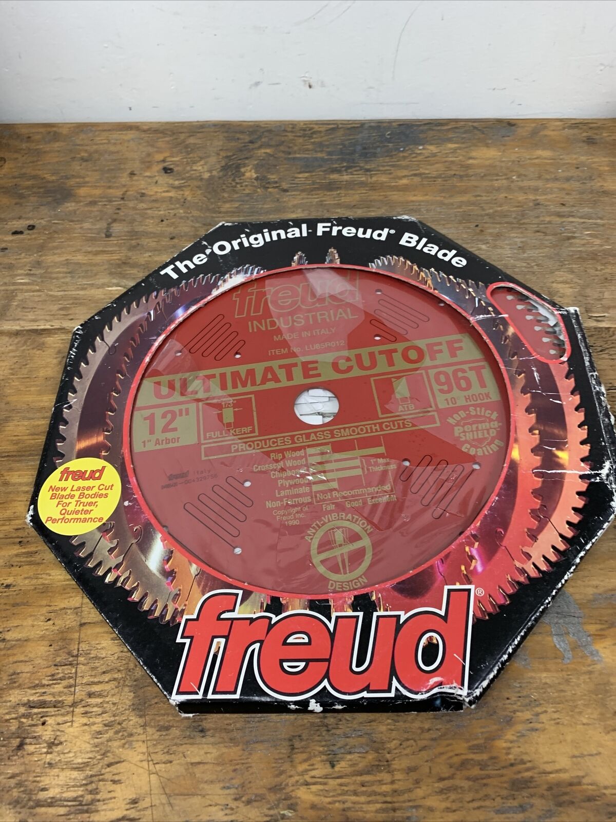 Freud LU85R012 12 Inch 96T Teeth Ultimate Cut Off Crosscutting Wood Saw Blade