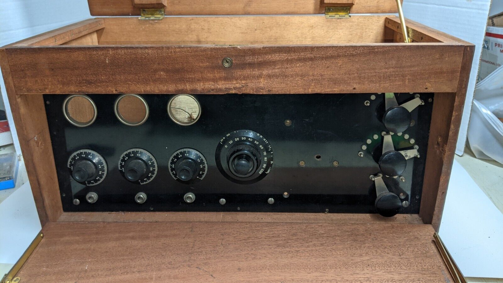 Vintage Antique Unknown Make  Tube Battery Radio Receiver, Amplifier RARE